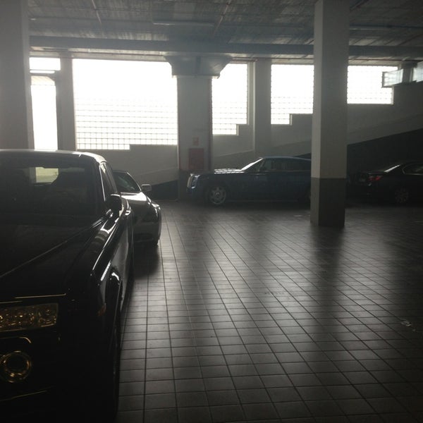 BMW Marbella San Pedro Car Dealership