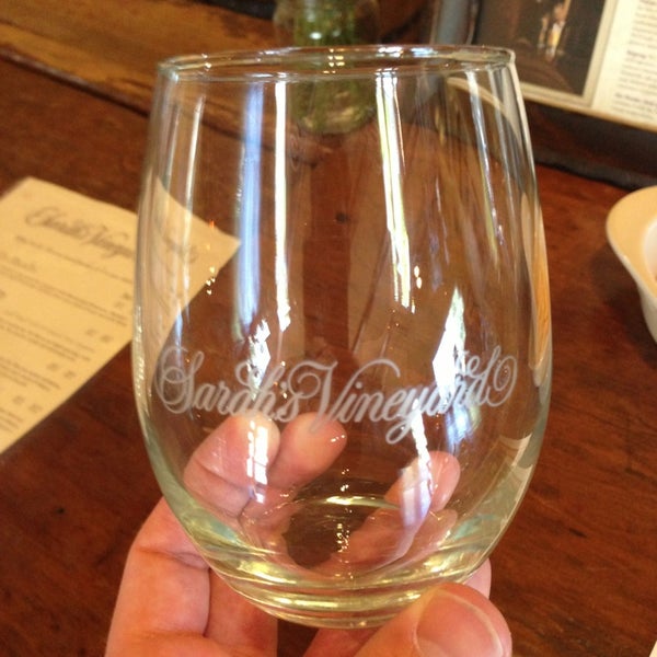 Photo taken at Sarah&#39;s Vineyard Wine Tasting and Wine Shop by Alex F. on 6/2/2013
