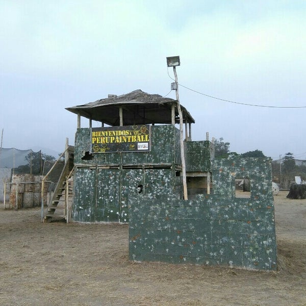 Photo taken at PeruPaintball Oficial by Blanca S. on 9/12/2015