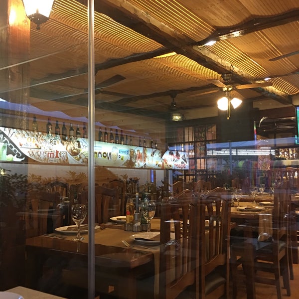 Foto tirada no(a) Restaurante Pizzería La Nonna Salou por Jordi T. em 5/1/2017