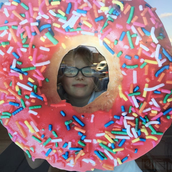 Cafe Donuts Bakery in Brooklyn Park Maple Grove
