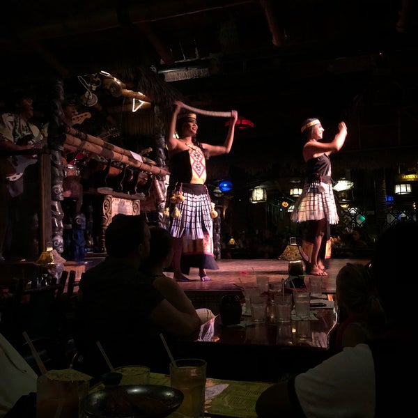 5/16/2018에 Kelly님이 Mai-Kai Restaurant and Polynesian Show에서 찍은 사진
