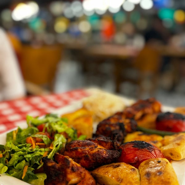 4/14/2024 tarihinde Giti T.ziyaretçi tarafından ALIR Cafe | Restaurant'de çekilen fotoğraf