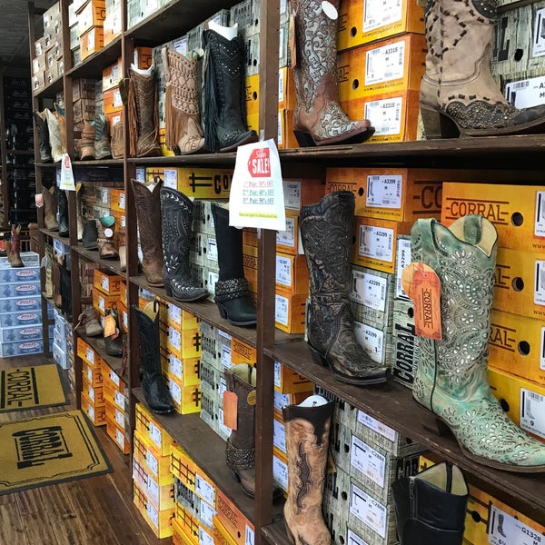 broadway boot company