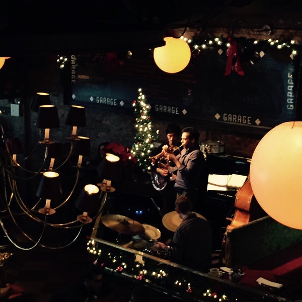 Photo taken at Garage Restaurant &amp; Cafe by Error404 H. on 12/21/2014