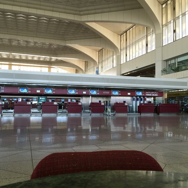 รูปภาพถ่ายที่ King Fahd International Airport (DMM) โดย Ziyad เมื่อ 12/19/2014