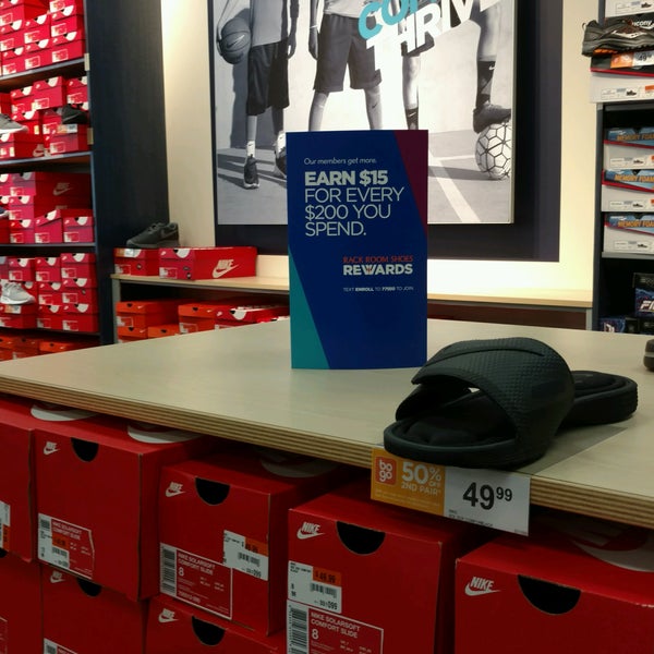 Photos At Rack Room Shoes Shoe Store In Simpsonville