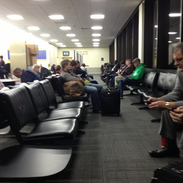 Foto tomada en Aeropuerto internacional de Nueva Orleans Louis Armstrong (MSY)  por Minton N. el 1/14/2013
