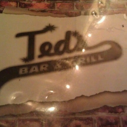 10/12/2012 tarihinde Bob P.ziyaretçi tarafından Ted&#39;s Bar &amp; Grill'de çekilen fotoğraf