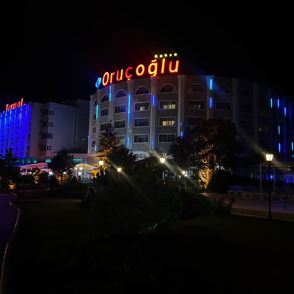 Foto diambil di Oruçoğlu Thermal Resort oleh Keyvan M. pada 8/7/2022