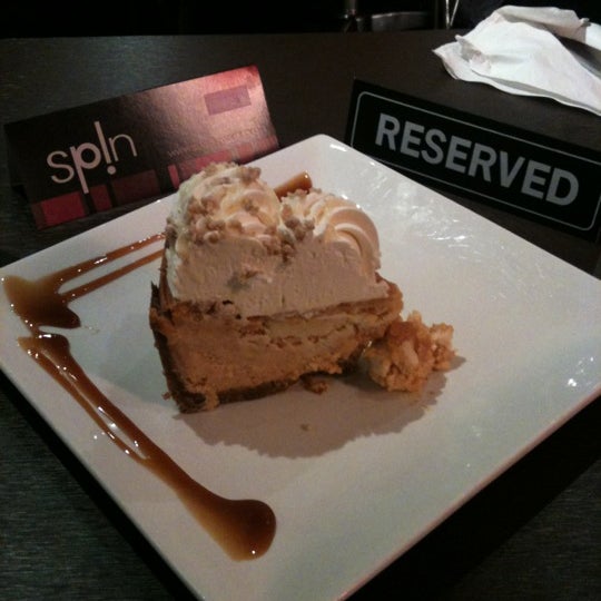 Photo prise au Spin Dessert Cafe par Goldie☠ T. le10/3/2012