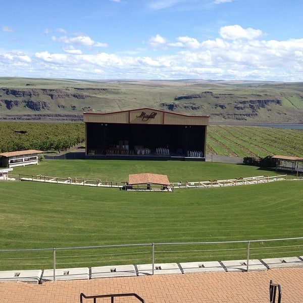 Photo taken at Maryhill Winery &amp; Amphitheater by Emee P. on 4/26/2014