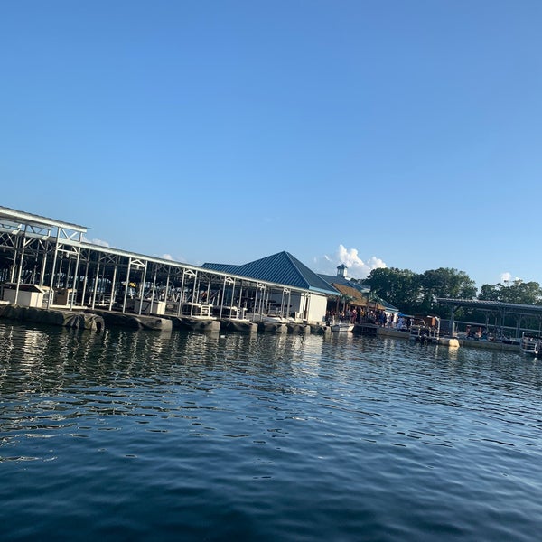 Photo taken at Pelican Pete&#39;s Floating Bar &amp; Grill on Lake Lanier by Ed A. on 5/23/2020