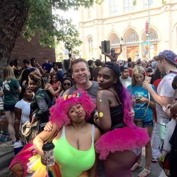 Снимок сделан в Chicago Pride Parade пользователем Ed A. 6/28/2015