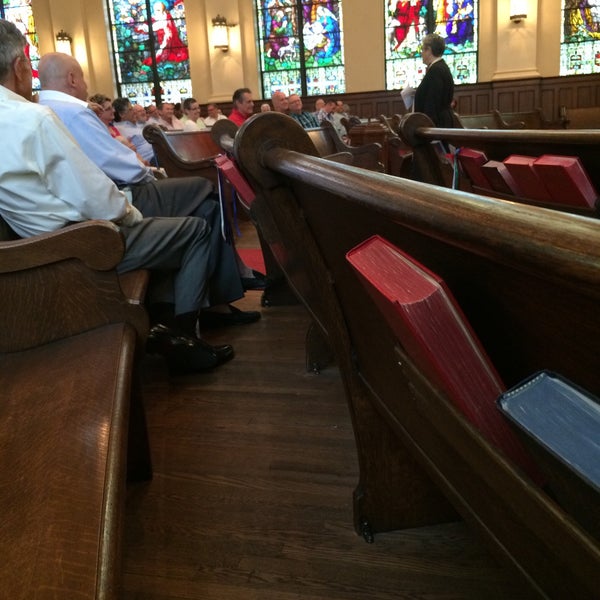 6/7/2015에 Jesse H.님이 Saint Mark United Methodist Church of Atlanta에서 찍은 사진