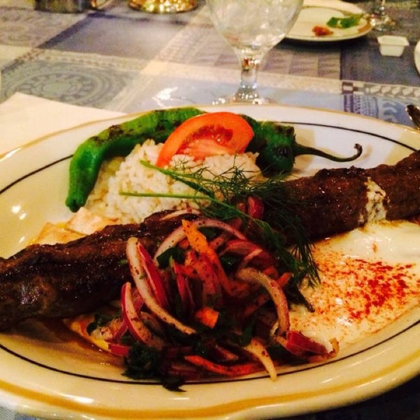 7/11/2014 tarihinde Selçuk G.ziyaretçi tarafından Kazan Restaurant'de çekilen fotoğraf