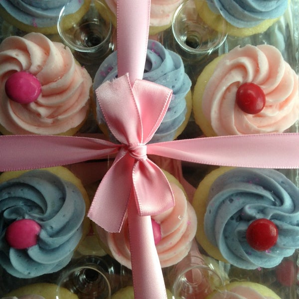 Crave Cookies & Cupcakes Northwest Calgary Calgary, AB