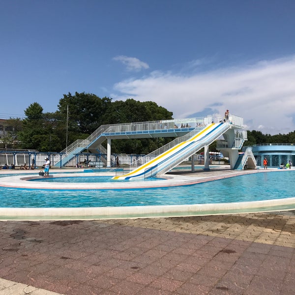 Fotos En 郷土の森総合プール 府中 0 Tips