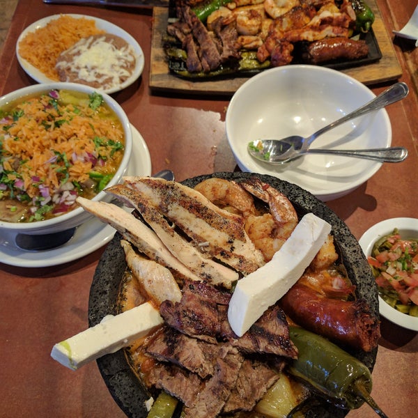8/14/2017에 John L.님이 The Mexican Restaurant &amp; Bar에서 찍은 사진