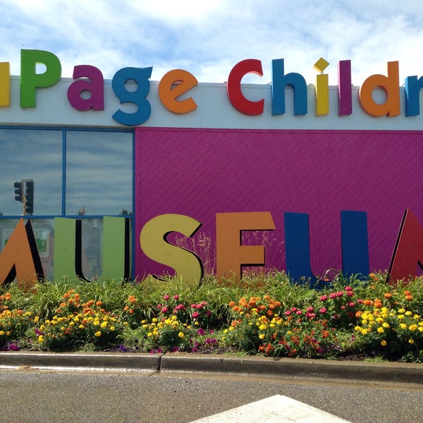 Foto tomada en DuPage Children&#39;s Museum  por Sharon E. el 8/4/2015