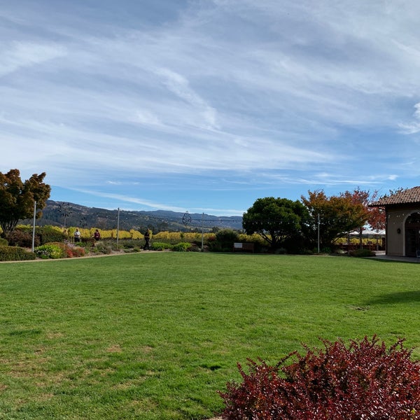 Photo taken at St. Francis Winery &amp; Vineyards by Graham S. on 10/27/2018