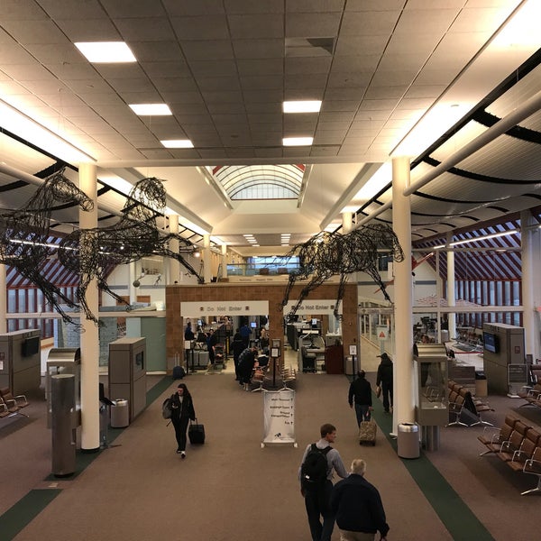Снимок сделан в Central Illinois Regional Airport (BMI) пользователем SooFab 2/19/2018