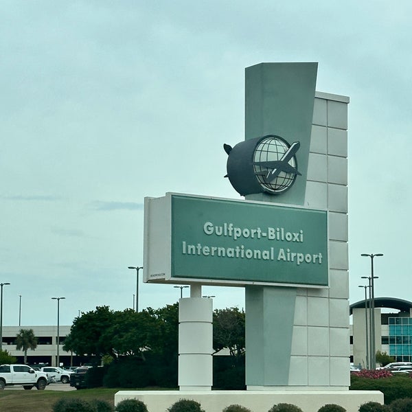 รูปภาพถ่ายที่ Gulfport-Biloxi International Airport (GPT) โดย SooFab เมื่อ 1/5/2024