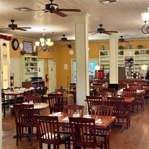 Dining Room - Picture of Little Big Cup, Arnaudville - Tripadvisor