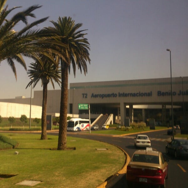 Terminal 2 Airport Terminal in Peñón de los Baños