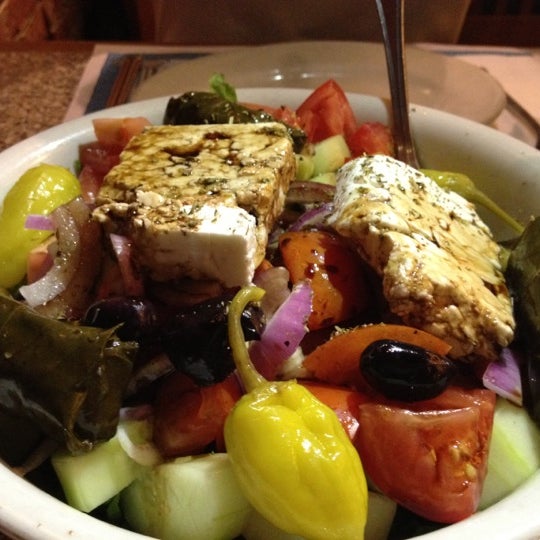 6/10/2012 tarihinde Kirsten P.ziyaretçi tarafından Uncle Nick&#39;s Greek Cuisine'de çekilen fotoğraf