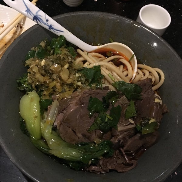 Foto diambil di Xian Sushi &amp; Noodle oleh melly pada 1/1/2018