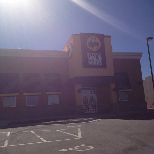 Buffalo Wild Wings Wings Joint