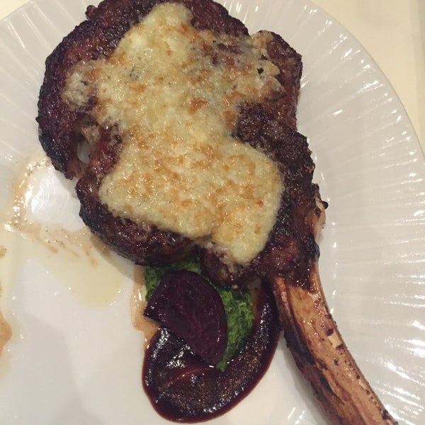 Henry's Steakhouse 6 tips from 95 visitors