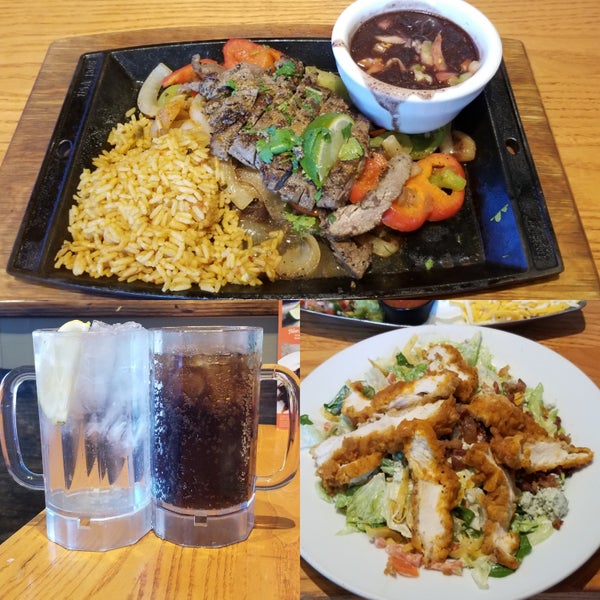 Photo taken at Chili&#39;s Grill &amp; Bar by H L. on 9/13/2019