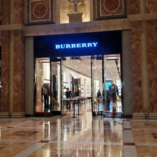 Tienda burberry en las clearance vegas