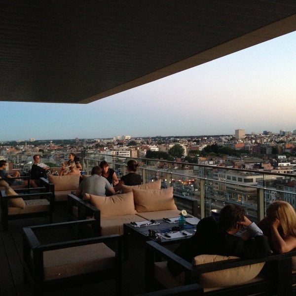 Photo taken at Skybar by Frédéric M. on 8/2/2014
