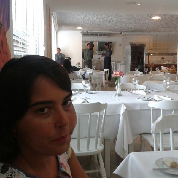 1/9/2014 tarihinde Iuri B.ziyaretçi tarafından Restaurante Bella Napoli'de çekilen fotoğraf