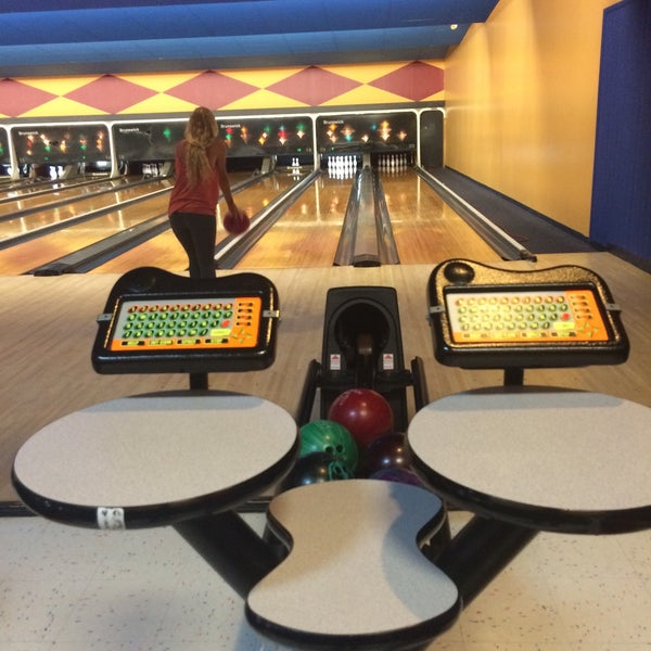 Photo taken at Palace Bowling &amp; Entertainment Center by Cory F. on 6/28/2016