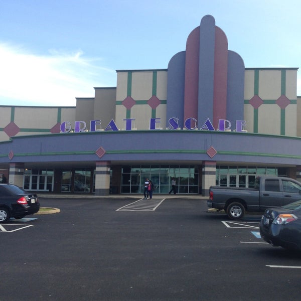 movie theater clarksville tn mall