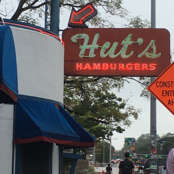 Photo taken at Hut&#39;s Hamburgers by Julie H. on 11/7/2016