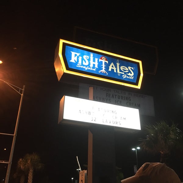 Photo taken at Fish Tales by Julie H. on 10/21/2016