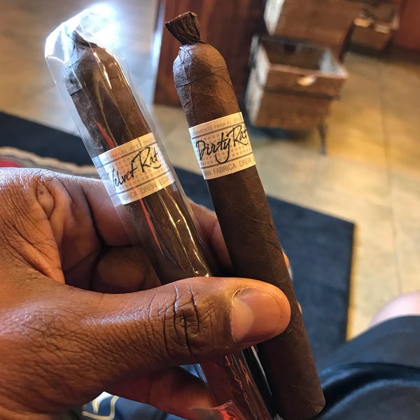 Club Humidor 7074 San Pedro Ave