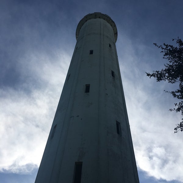Sulphur Springs Water Tower Monument in Tampa