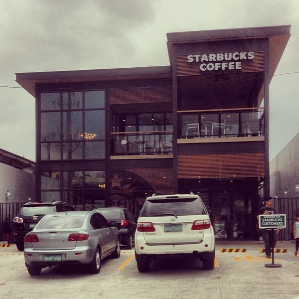 Starbucks Coffee Shop in Parañaque City