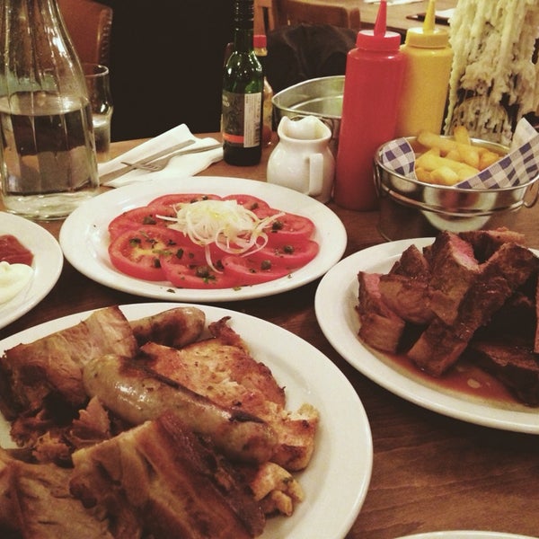 9/17/2013にAlex K.がThe Ginger Pig Caféで撮った写真