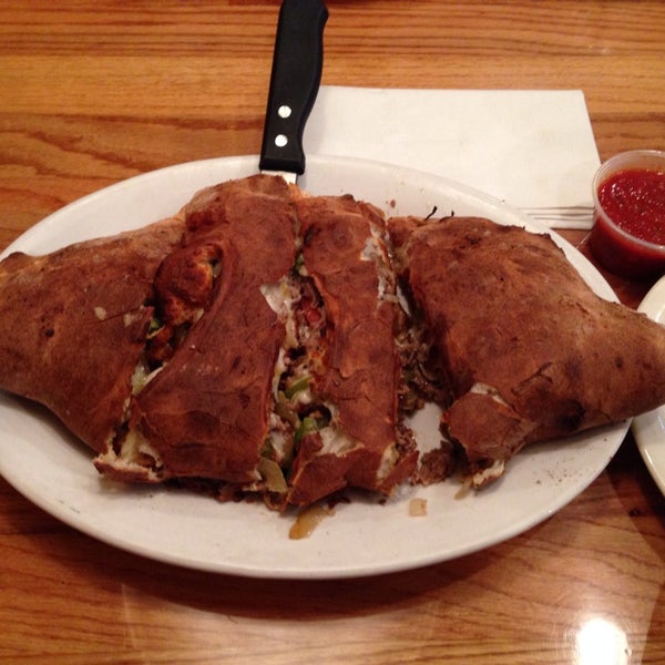 Bee'z Bistro & Pub American Restaurant in Bridgeville