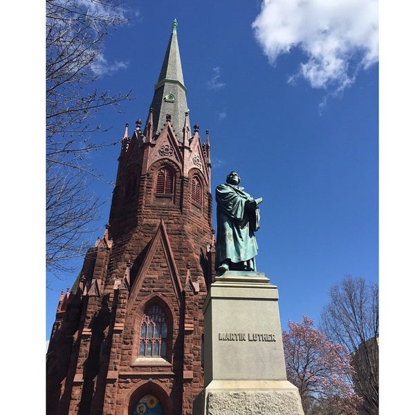 Photo prise au Luther Place Memorial Church par Stephen F. le4/4/2015