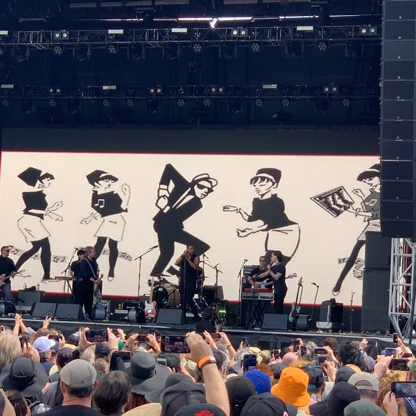 Rose Bowl Loop Track in Pasadena