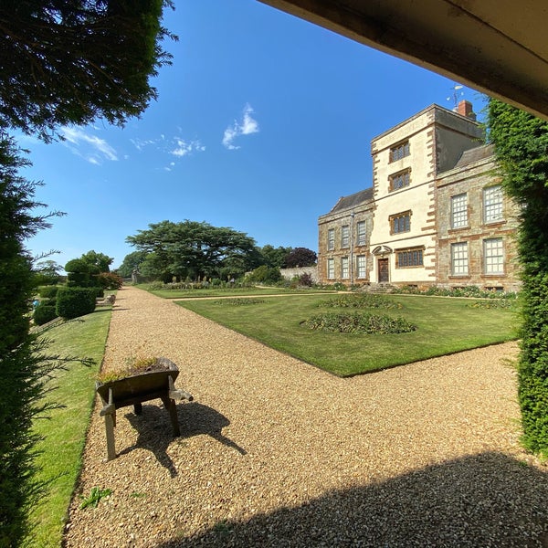 Canons Ashby House 5 tips