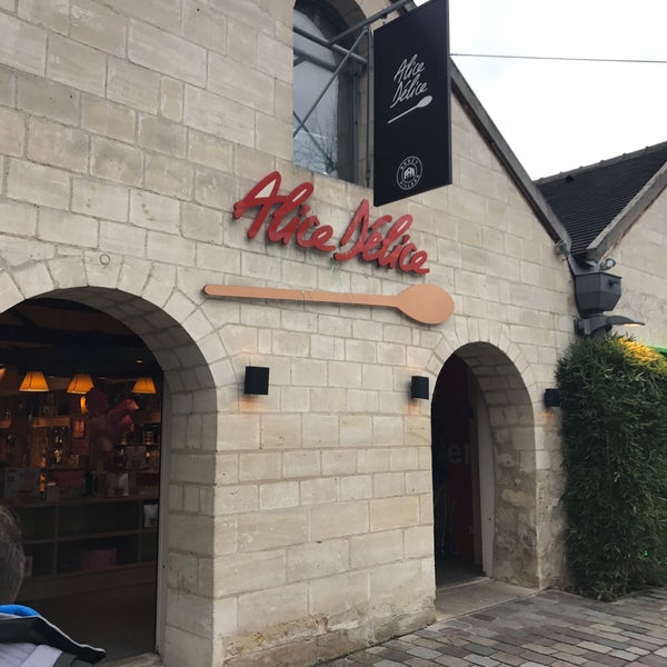 Alice Délice Kitchen Supply Store in Paris